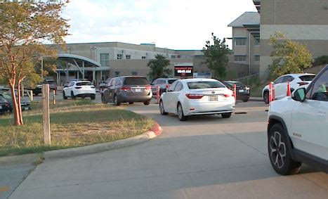 Austin middle school no longer directing traffic after verbal threats, according to principal